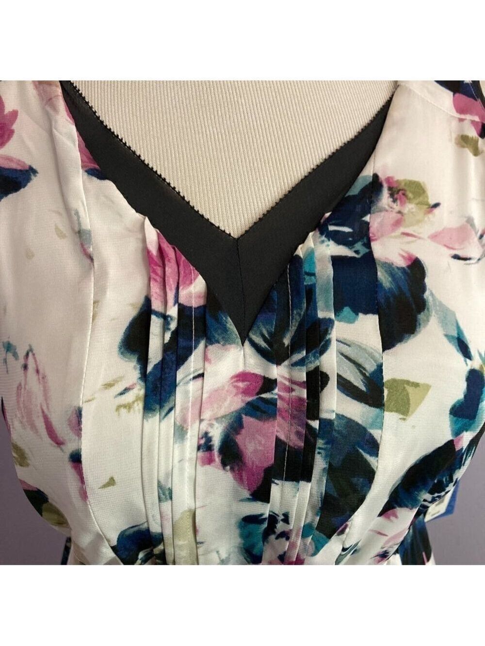Ann Taylor & Simply Vera Dresses, NWT, Set of 2, Size 4 Petite/Small Petite - Picture 7 of 16